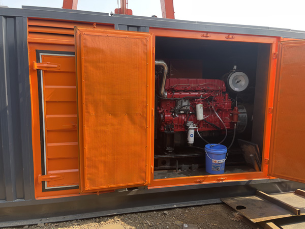 浈江柴油发电机组在高温环境下运行时需要注意哪些问题？